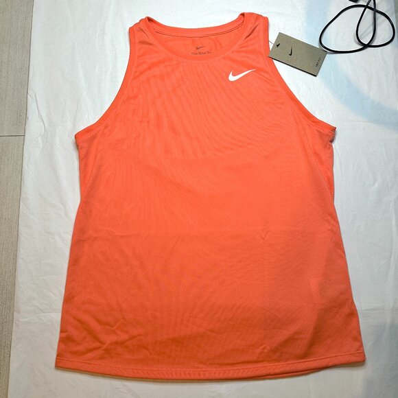 NEW Nike Women's Activewear Tops Sporty Poly Gym Blush Size M Workout Yoga Tank - Picture 1 of 5